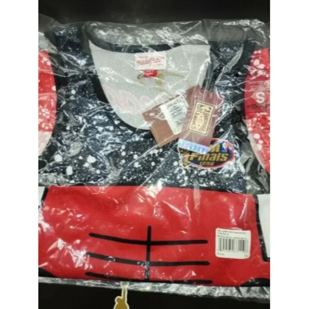 Mitchell & Ness Scarlet NBA Chicago Bulls Jumbotron Mesh Tank Size Small
